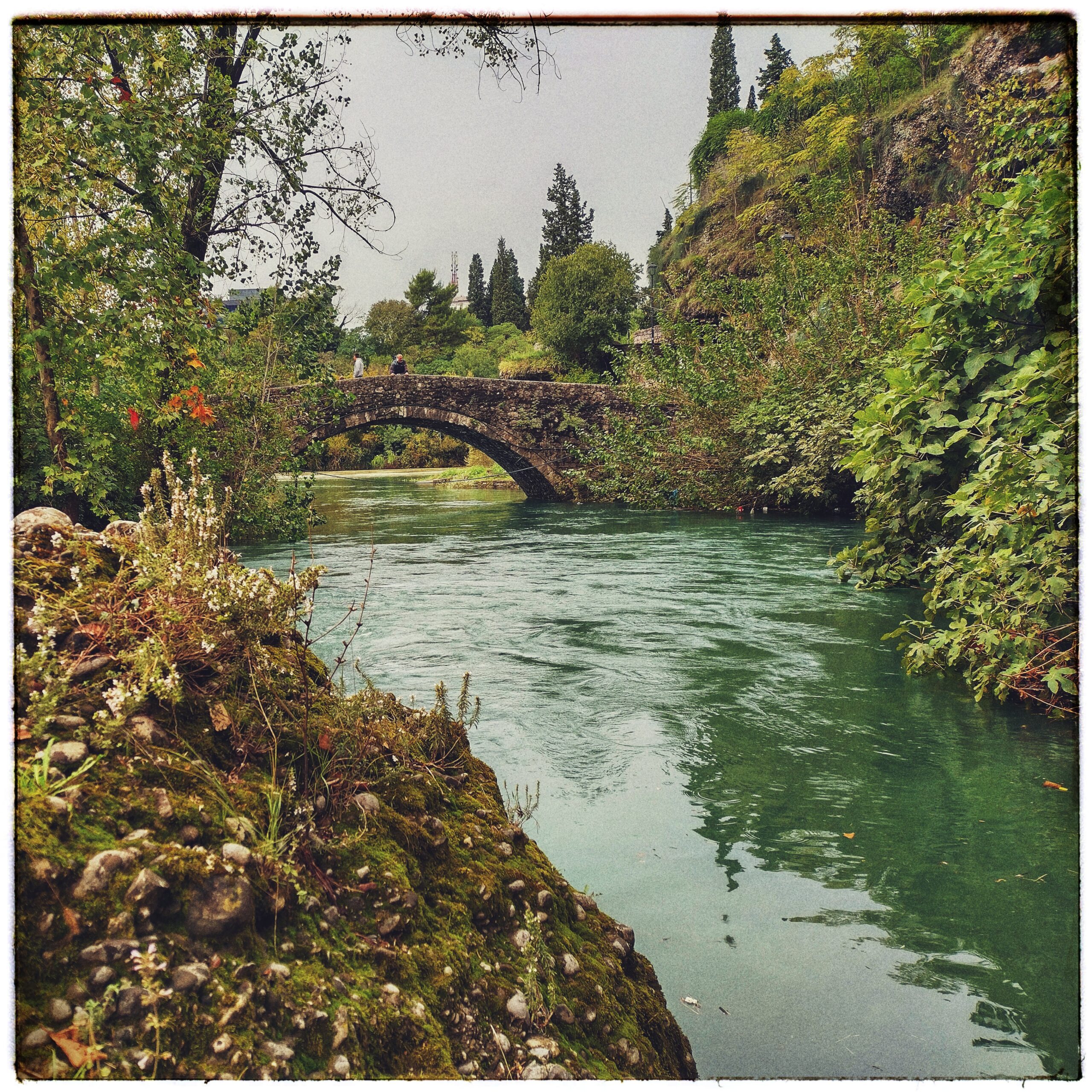 Videoskizzen – Fluss Ribnica in Podgorica, Oktober 2024